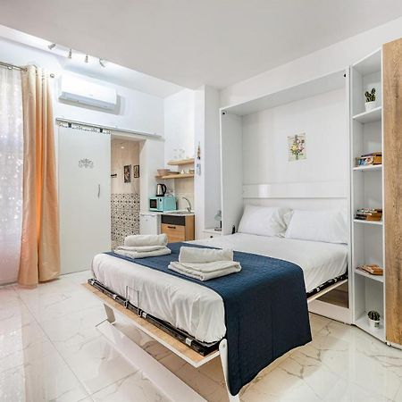 The Sliema Studio Stay By 360 Estates ภายนอก รูปภาพ