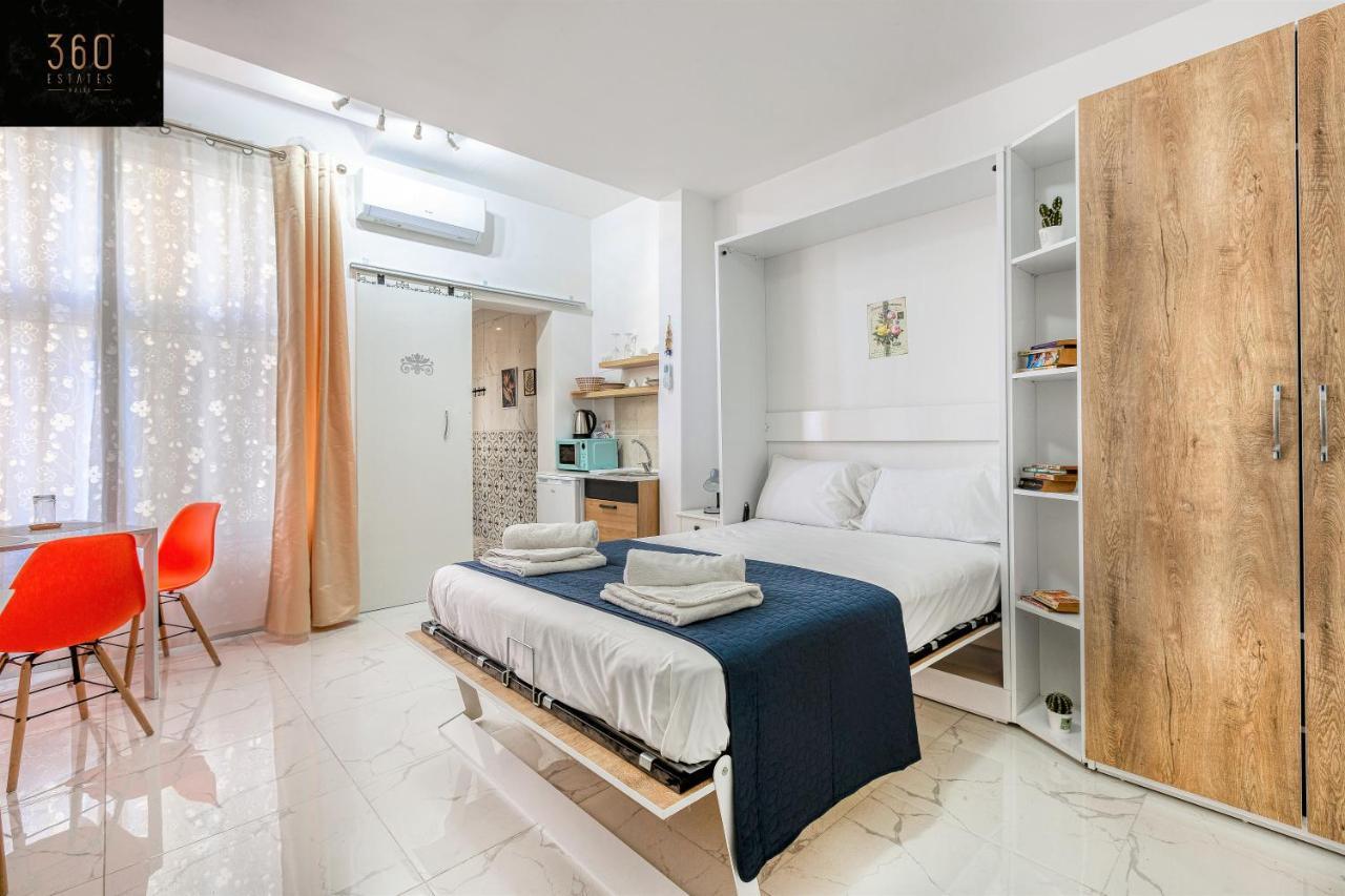 The Sliema Studio Stay By 360 Estates ภายนอก รูปภาพ