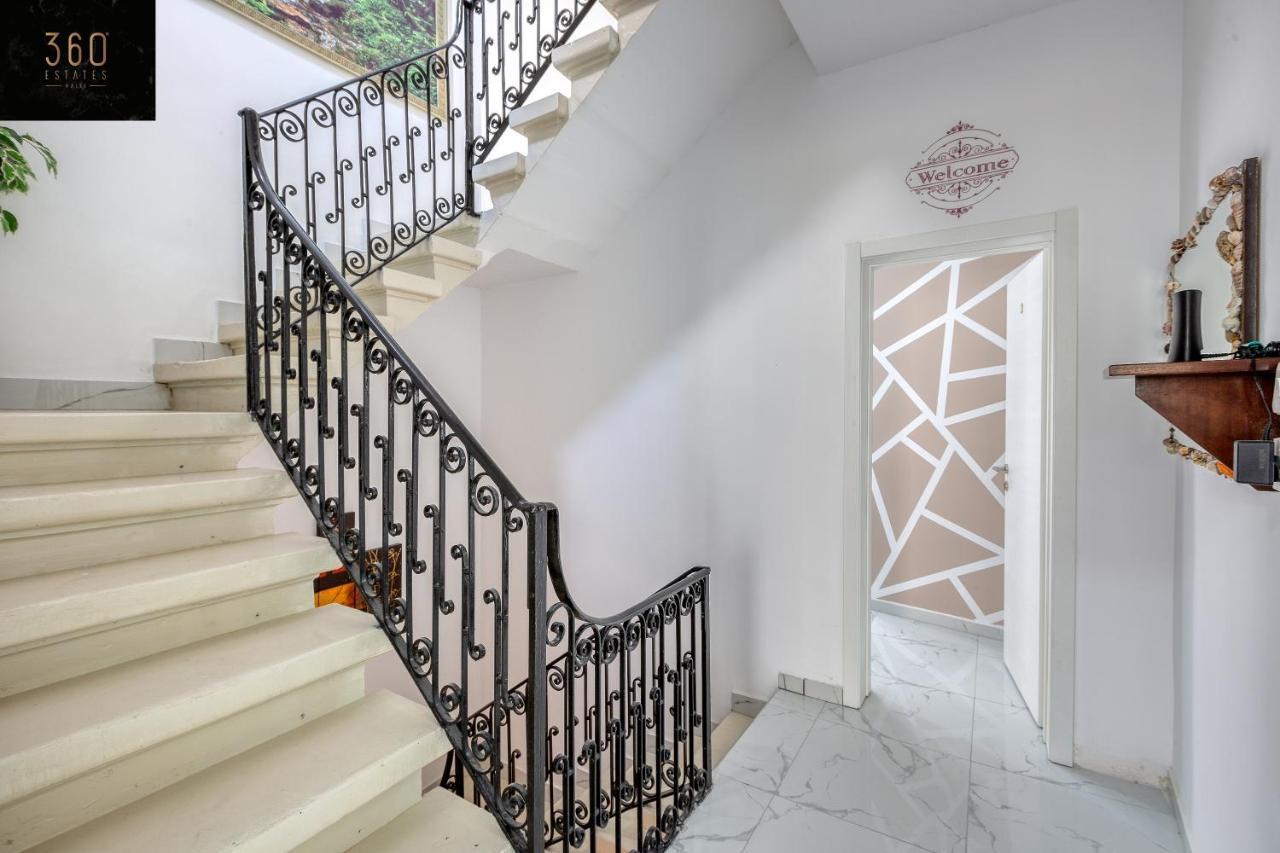 The Sliema Studio Stay By 360 Estates ภายนอก รูปภาพ