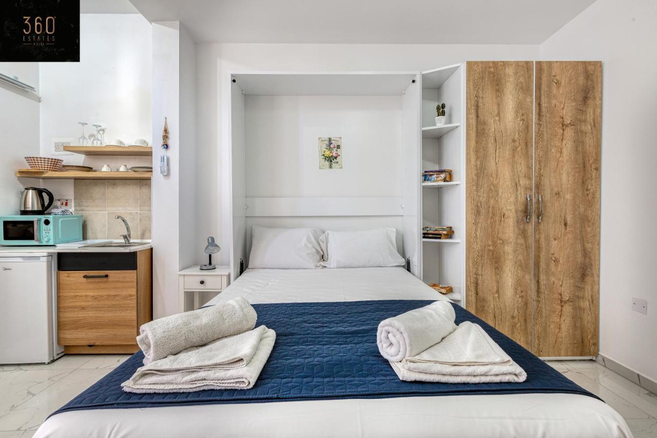 The Sliema Studio Stay By 360 Estates ภายนอก รูปภาพ