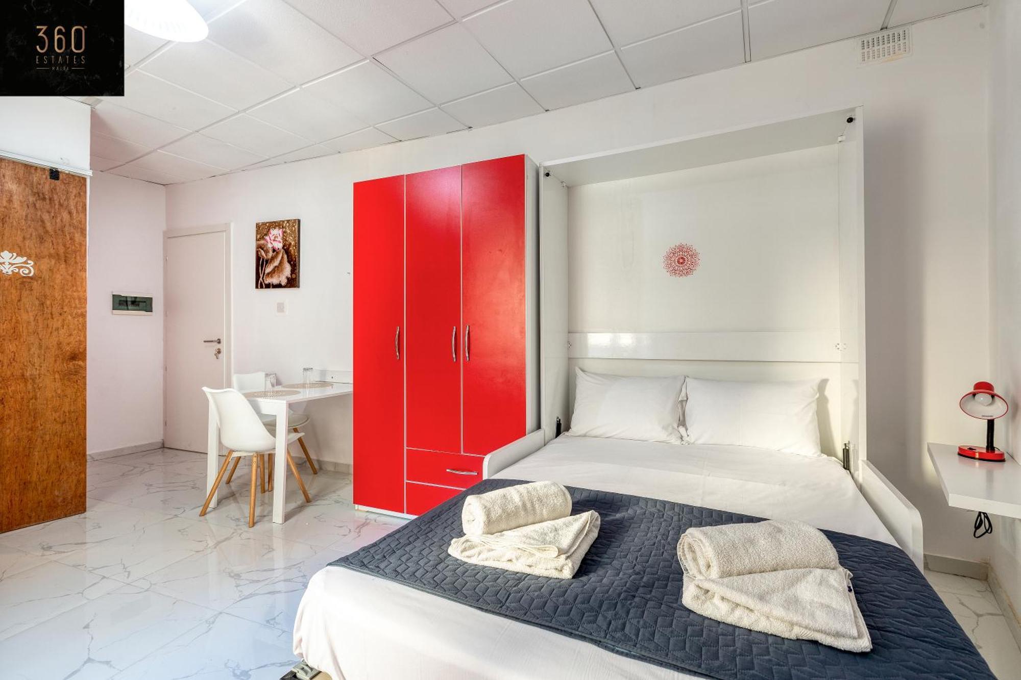The Sliema Studio Stay By 360 Estates ภายนอก รูปภาพ