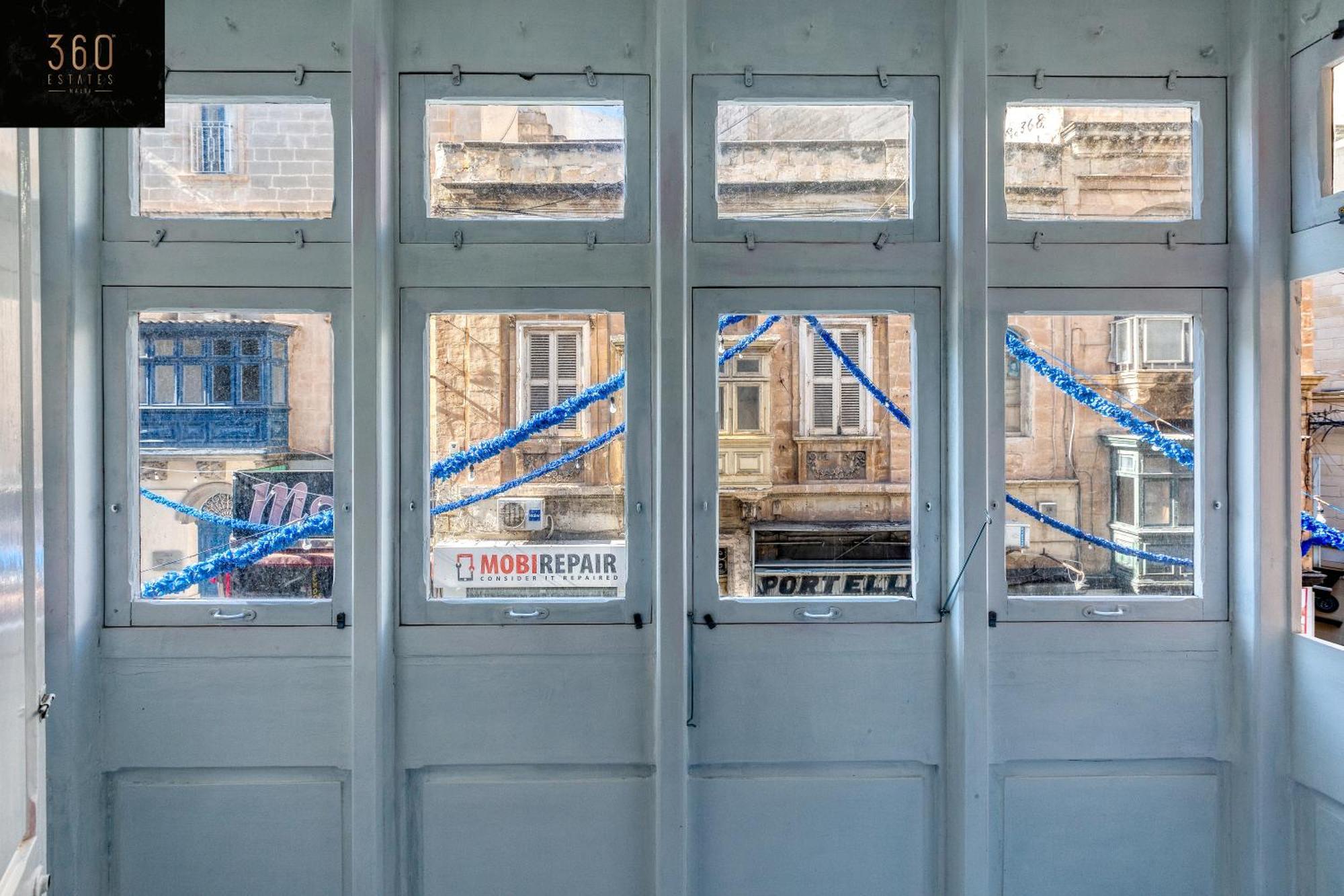 The Sliema Studio Stay By 360 Estates ภายนอก รูปภาพ