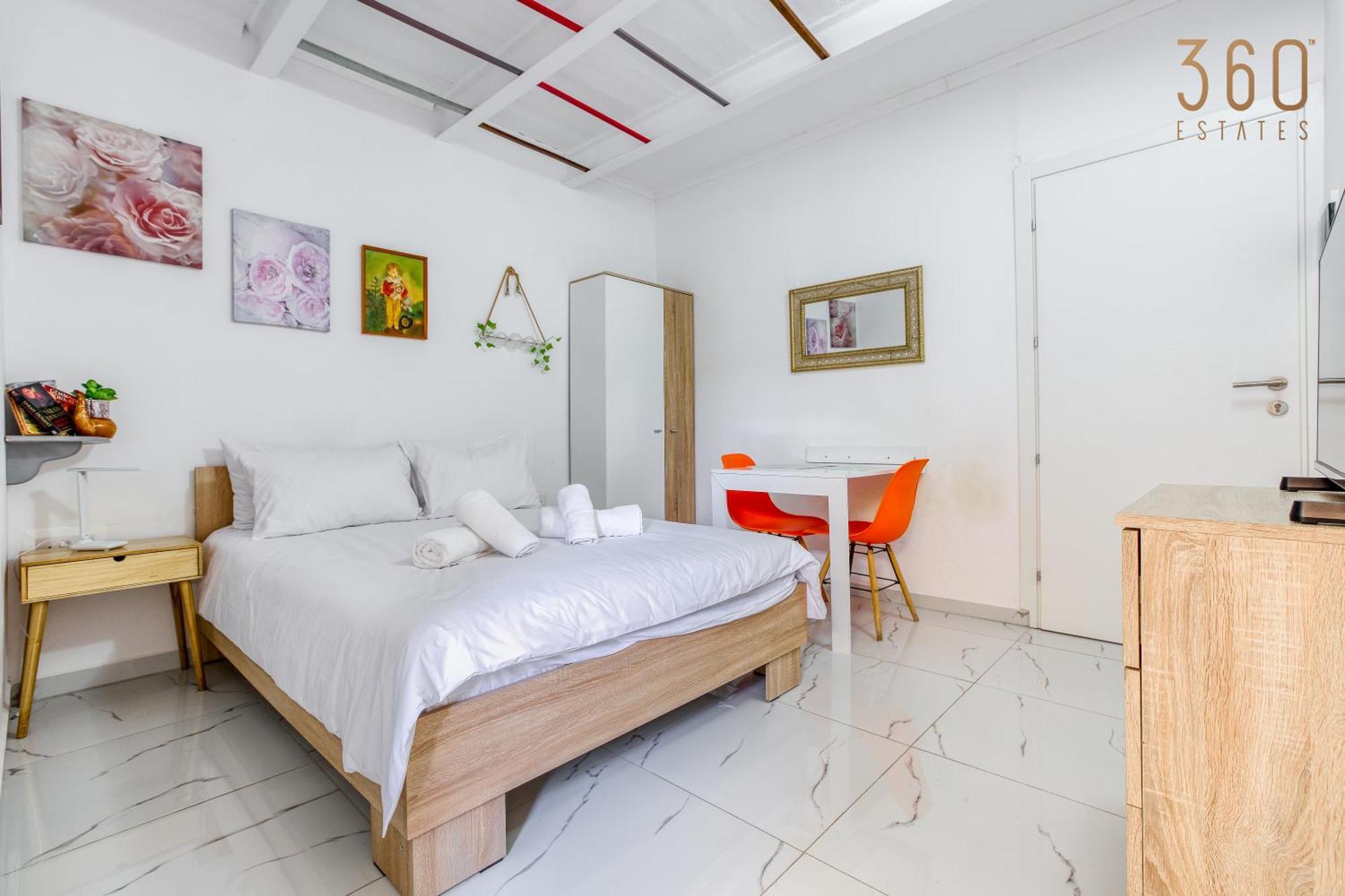 The Sliema Studio Stay By 360 Estates ภายนอก รูปภาพ