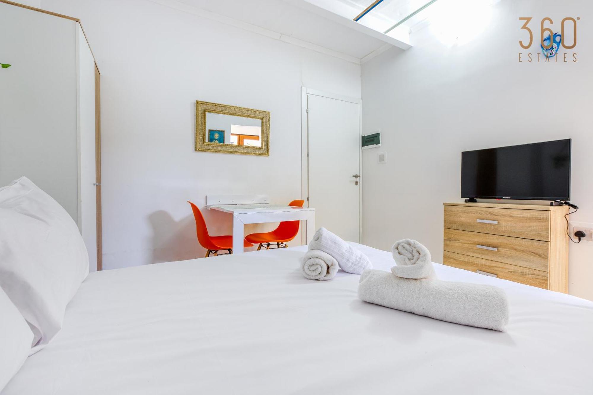 The Sliema Studio Stay By 360 Estates ภายนอก รูปภาพ