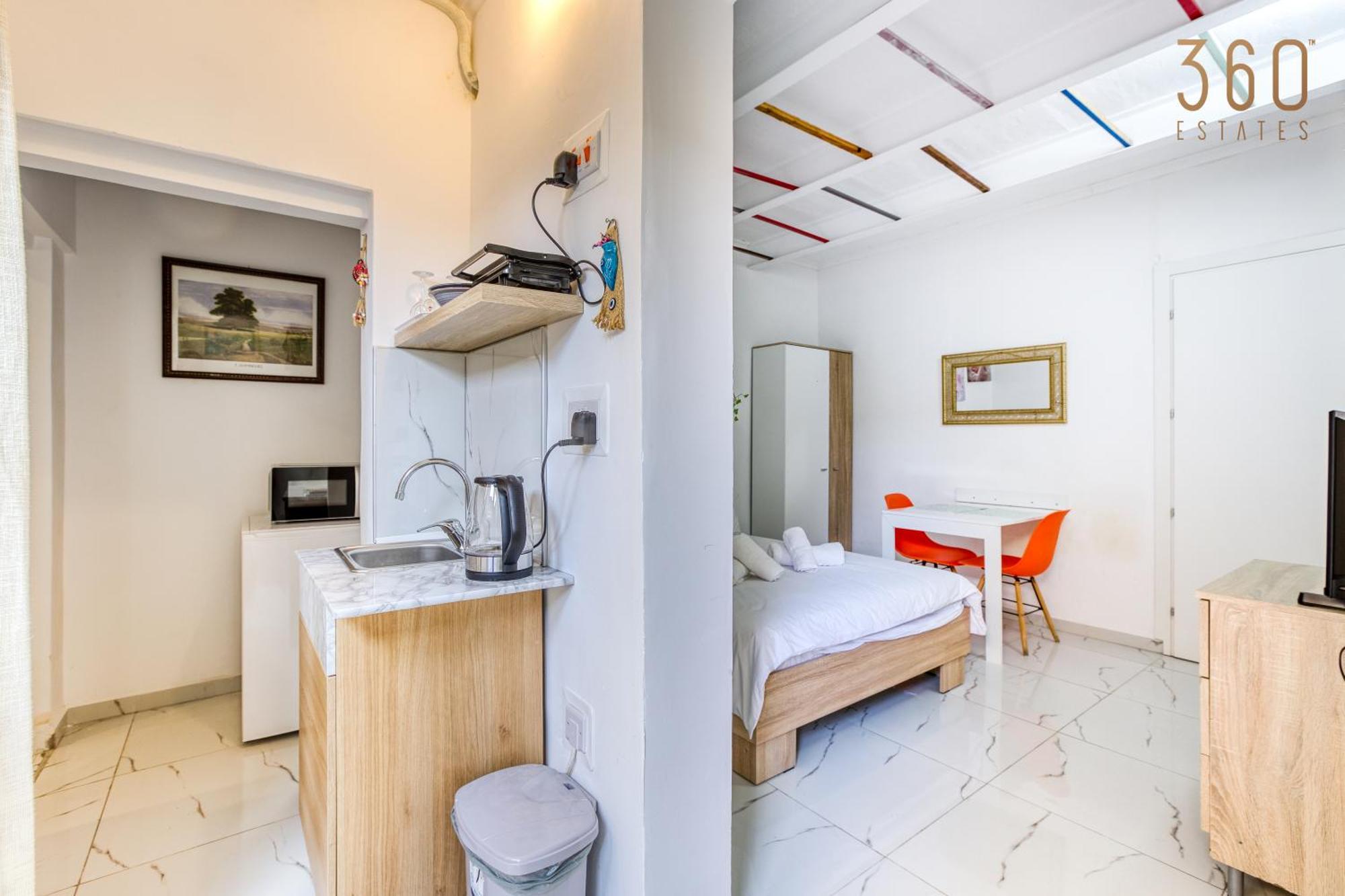 The Sliema Studio Stay By 360 Estates ภายนอก รูปภาพ